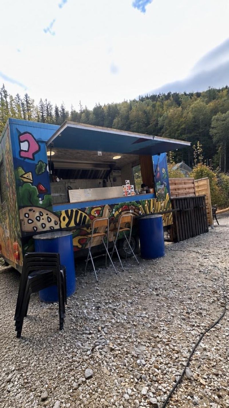 Sudety z Food Truckiem, okolice dworca Międzylesie