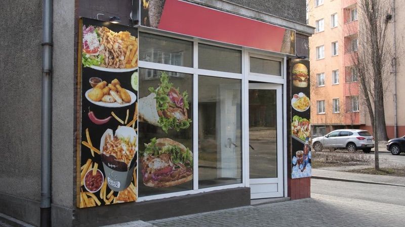 Tara Kebab, okolice dworca Międzylesie