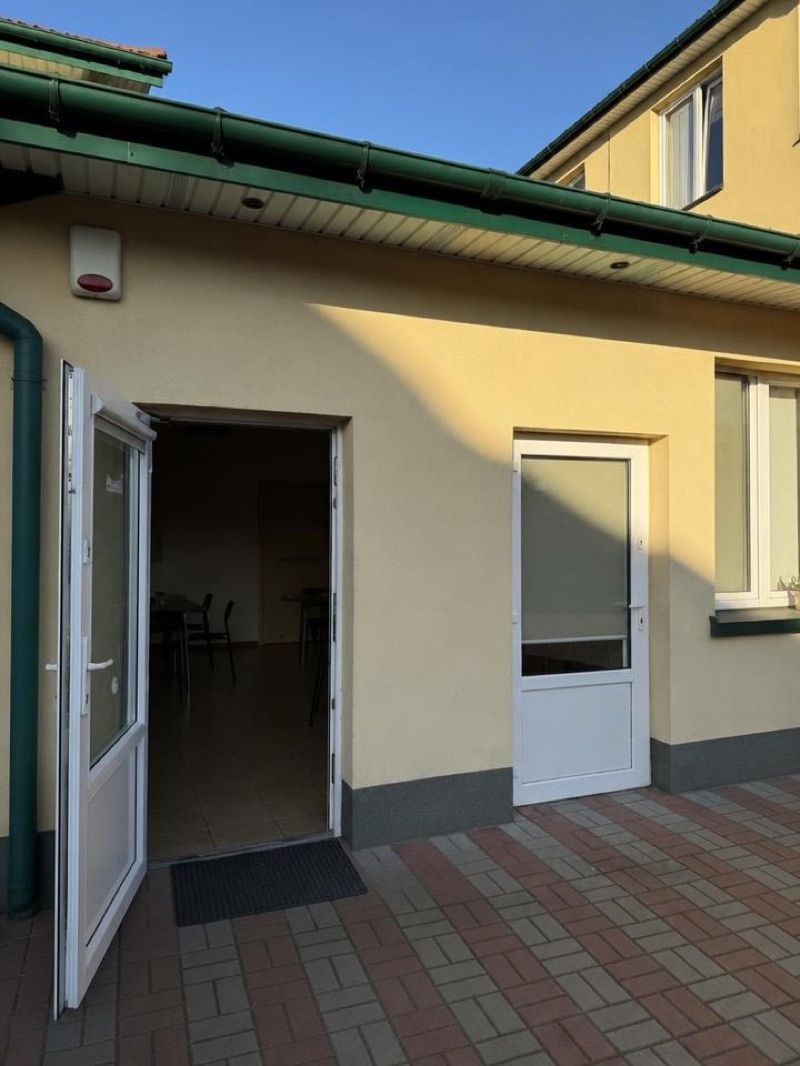 U Karola, okolice dworca Mońki