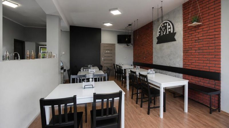 Pizza Mikrus, okolice dworca Mońki