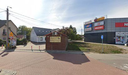 Owoce Warzywa, sklep przy dworcu Mońki