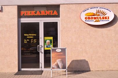 Gromulski Piekarnia Cukiernia, sklep przy dworcu Mrozy