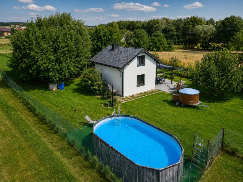 Domek z basenem na Jurze , Agroturystyka "Banderoza u Bolka - Prywatny reset na Jurze" Domek na wyłączność, nocleg blisko dworca Myszków
