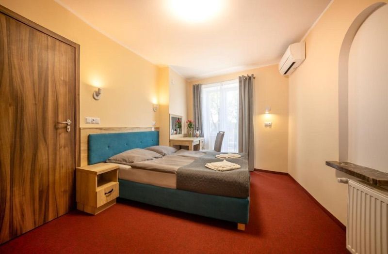 Złote Pióro, hotel blisko dworca Nisko