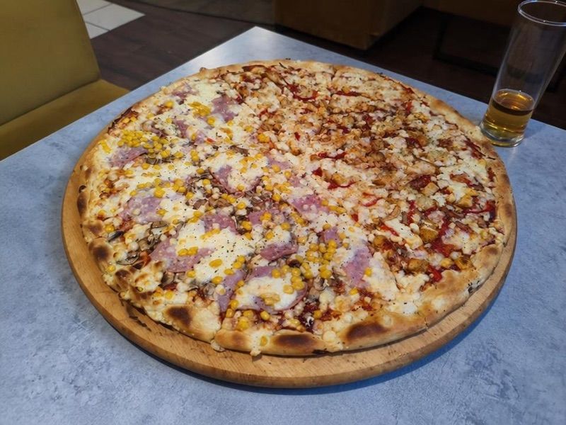 Pizzeria Aniela, okolice dworca Nowa Sarzyna