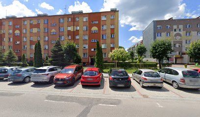 Lewiatan, sklep przy dworcu Nowa Sarzyna