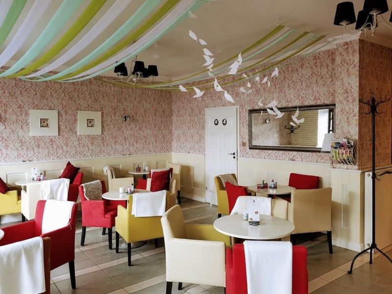 Kawiarnia Cafe Creme, okolice dworca Nowy Tomyśl