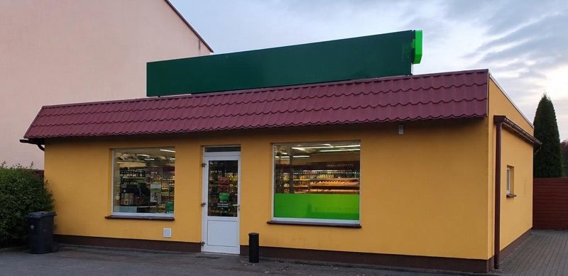 Żabka | Prosto z pieca, okolice dworca Opalenica