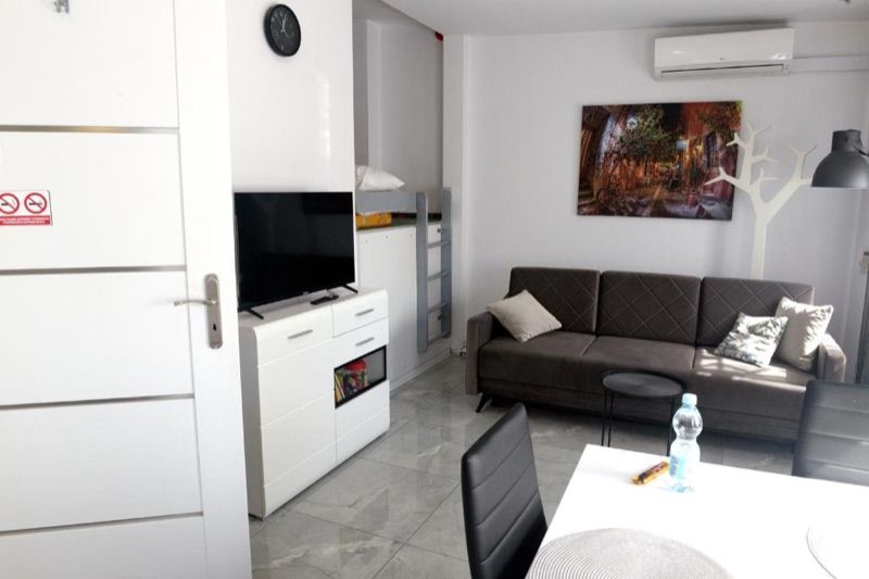 Work & Sleep, hotel blisko dworca Piaseczno