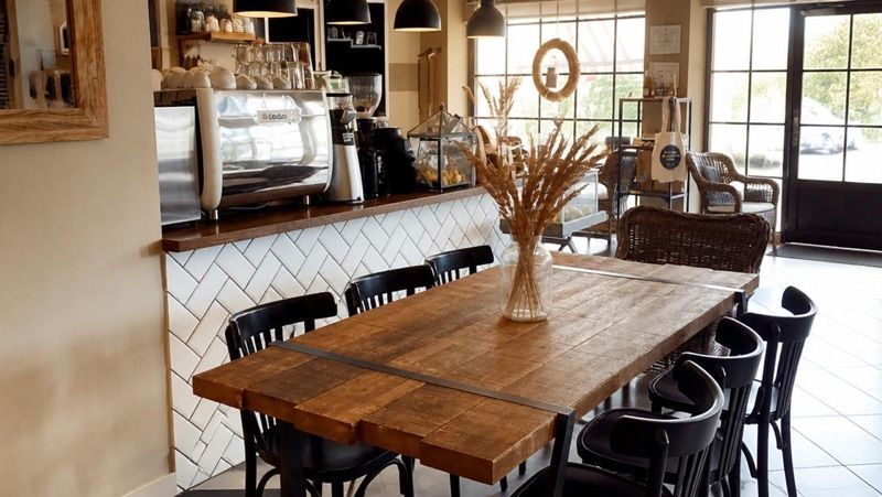 City Cafe, okolice dworca Pleszew