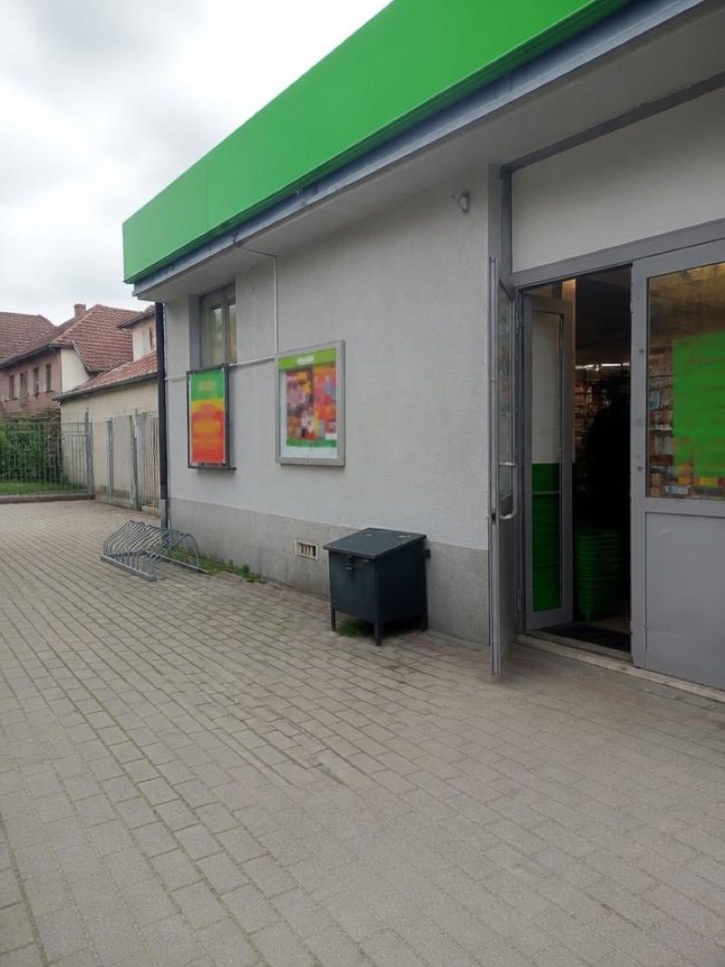 Delikatesy Centrum, sklep przy dworcu Polanica-Zdrój