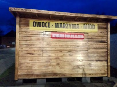 Owoce warzywa miód, sklep przy dworcu Pruszcz Gdański