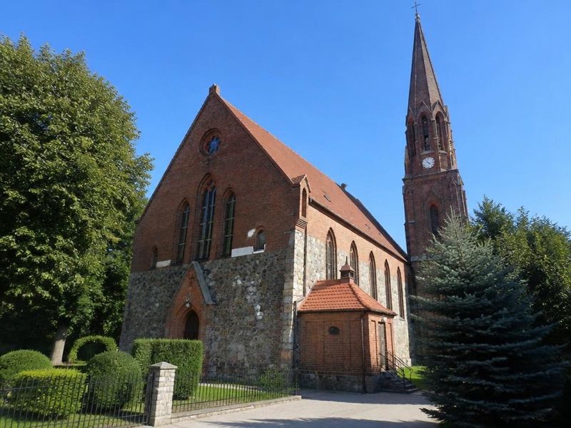 Parafia Najświętszego Serca Pana Jezusa w Rzepinie, atrakcja w pobliżu dworca Rzepin