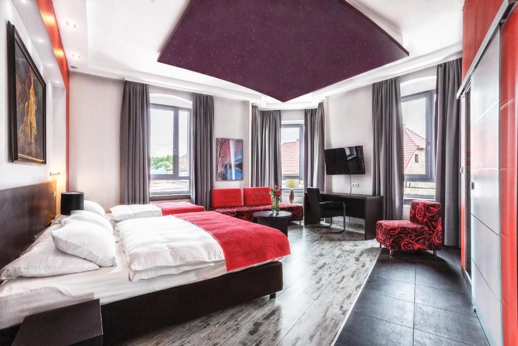 Grand Boutique Hotel - dawny Hotel Kaliski Ratuszowy, hotel blisko dworca Rzepin