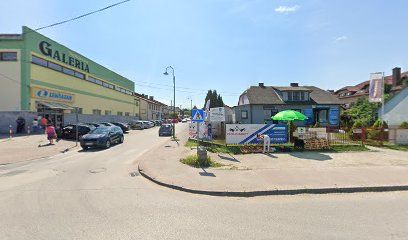 Kraina Lodów, okolice dworca Sędziszów