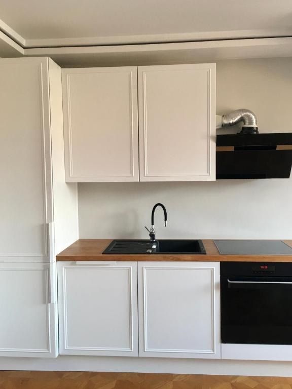 Apartament Batorego, hotel blisko dworca Skierniewice