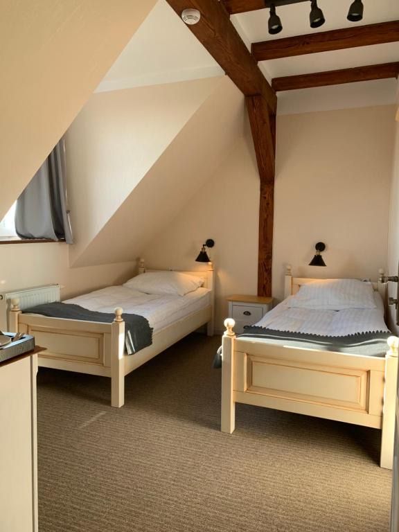 Dworek Golikowo, hotel blisko dworca Sławno