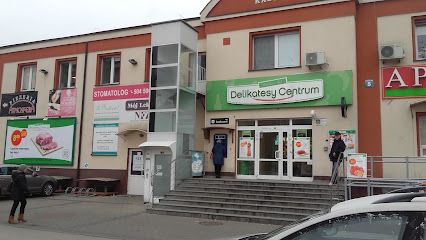 Delikatesy Centrum, sklep przy dworcu Sochaczew