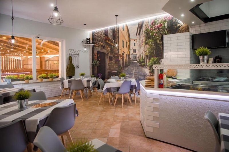 Pizza u Dawida, okolice dworca Solec Kujawski