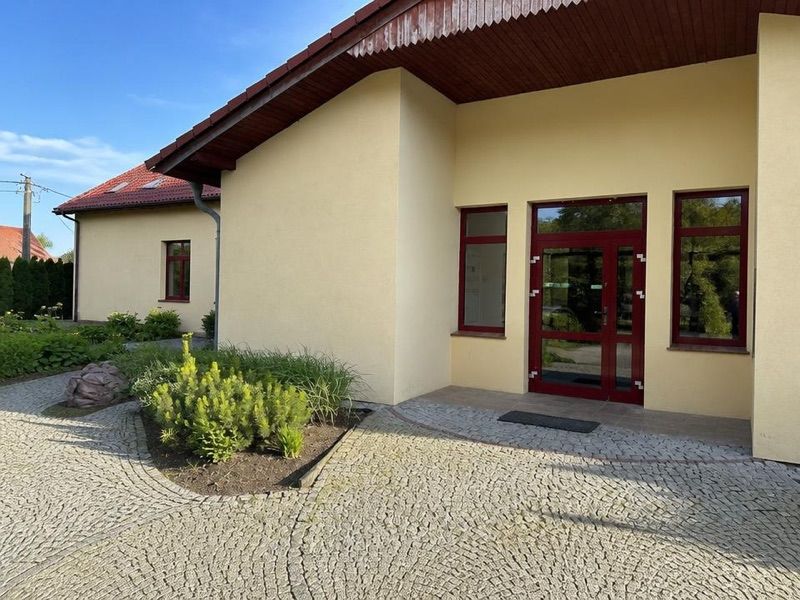 Restauracja Kopalnia Smaku Strzelin, okolice dworca Strzelin