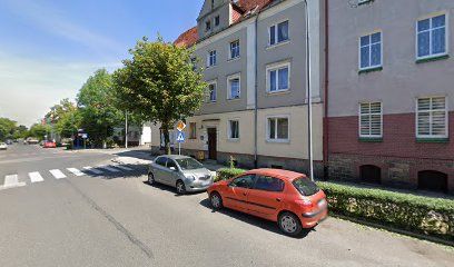Sklep na rogu, sklep przy dworcu Świebodzice