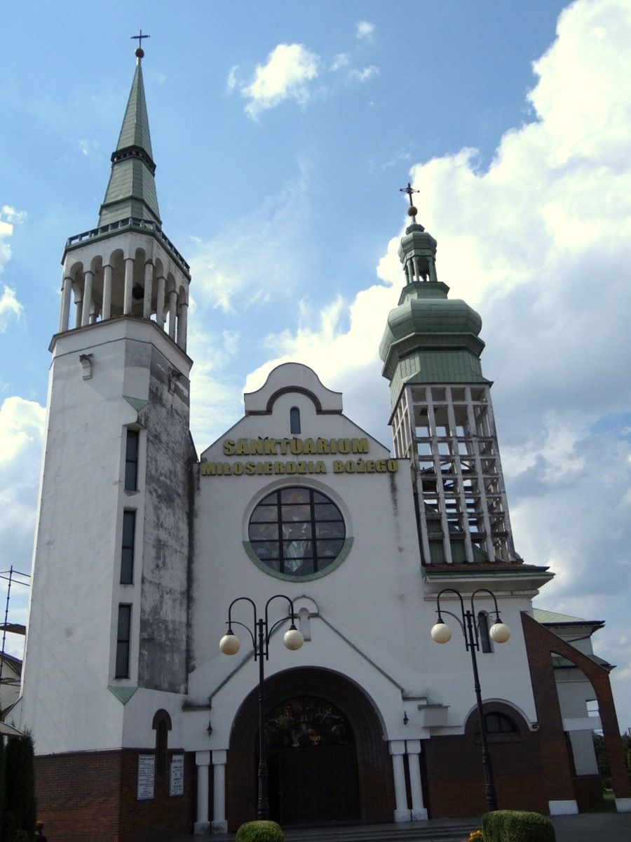 Sanktuarium Miłosierdzia Bożego, atrakcja w pobliżu dworca Świebodzin