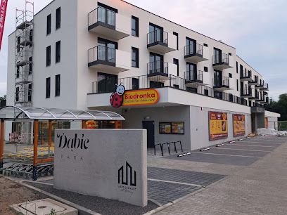 Biedronka, sklep przy dworcu Dąbie