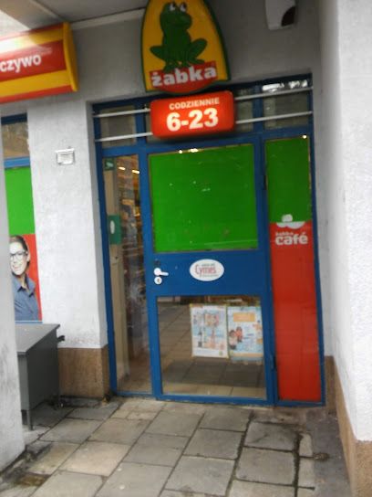 Żabka, sklep przy dworcu Dąbie