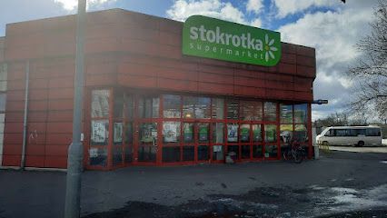 Stokrotka, sklep przy dworcu Dworzec kolejowy Szczecinek