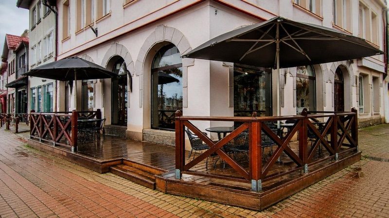 Lokalna Cafe Szklarska Poręba, okolice dworca Szklarska Poręba Średnia
