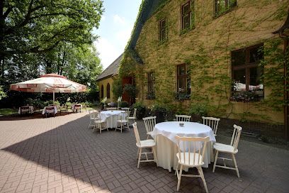 Polonez. Restauracja, okolice dworca Tychy
