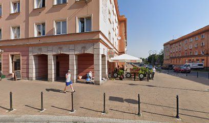 Mała kawiarnia, okolice dworca Tychy