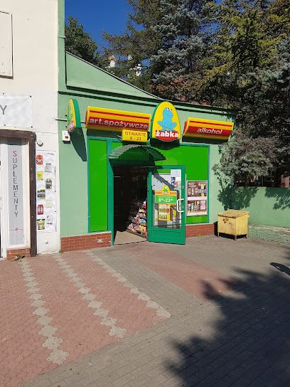 Żabka | Prosto z pieca, sklep przy dworcu Ustka