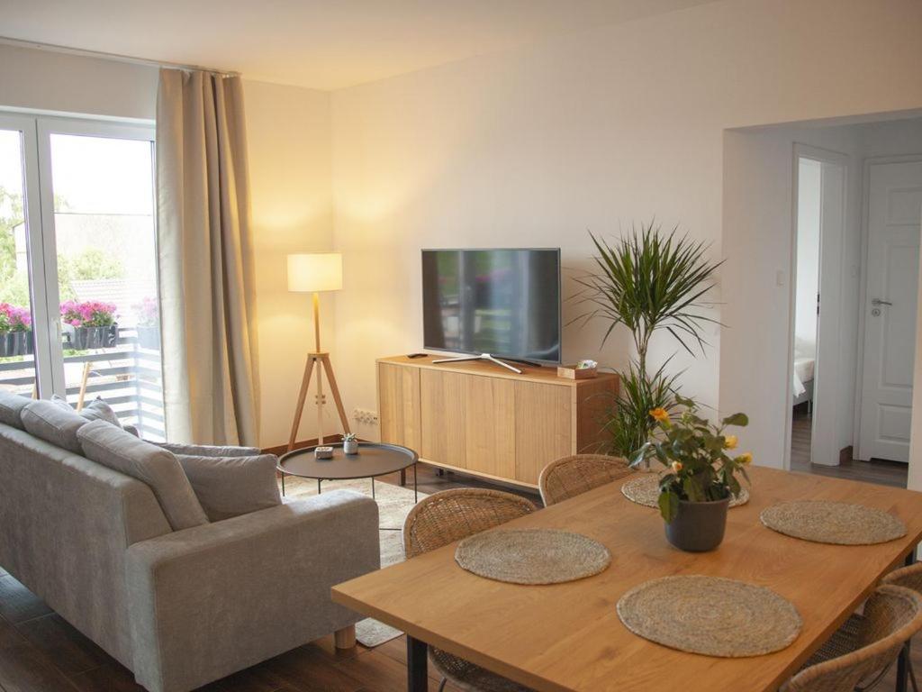 Przytulny Apartament Mickiewicza 14-5, nocleg blisko dworca Wieleń Północny