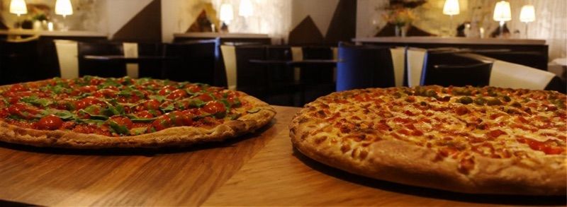 Pizza u Sławki, okolice dworca Włoszczowa Północ