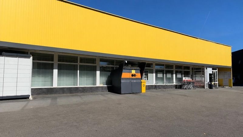 Ponik, sklep przy dworcu Wrocław Nadodrze