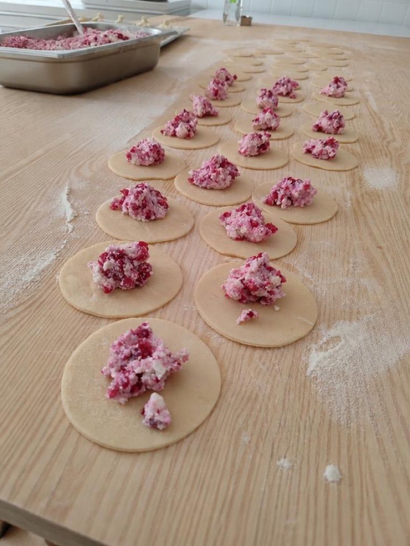 Pierogowa Chata, okolice dworca Wronki