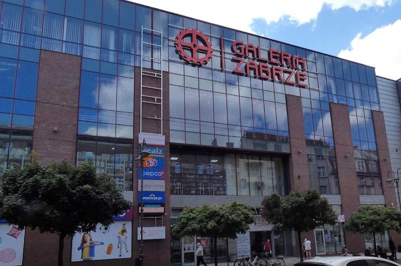 Galeria Zabrze, galeria handlowa w pobliżu dworca Dworzec Kolejowy Zabrze