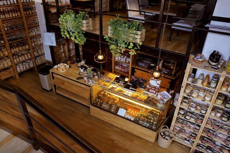 VERO CAFE, okolice dworca Zamość Starówka
