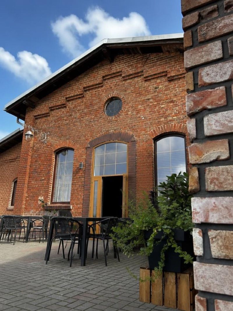 Restauracja Stara Gazownia w Zbąszyniu, okolice dworca Zbąszyń