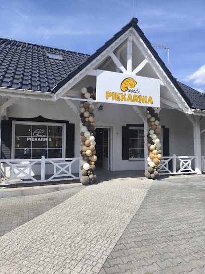 Piekarnia „Gwóźdź”, sklep przy dworcu Dworzec Kolejowy Zbąszynek