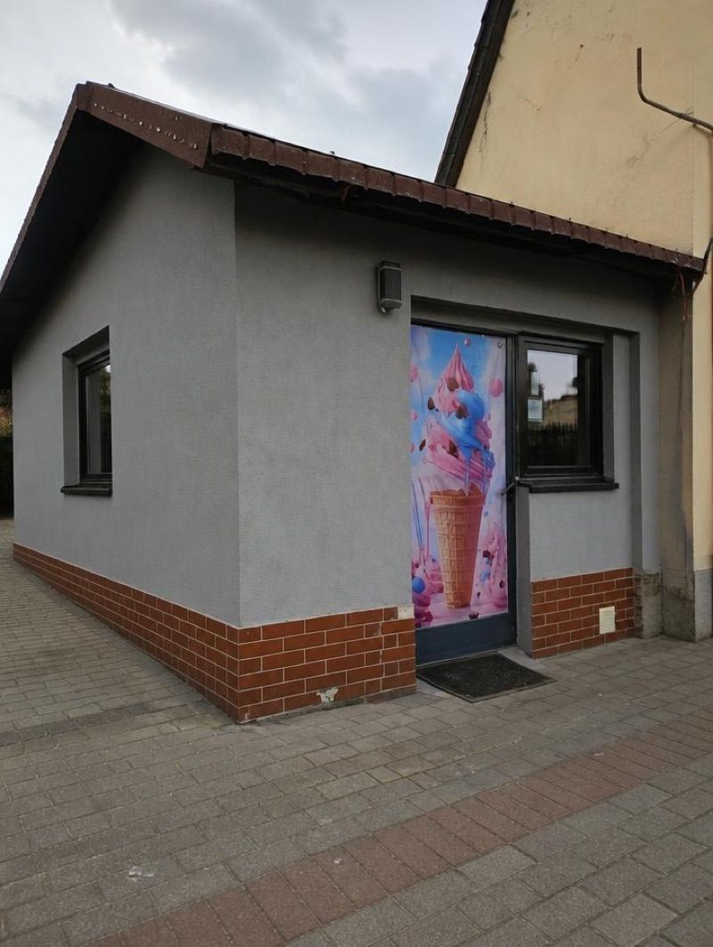 Lody jak z nad morza, okolice dworca Zdzieszowice