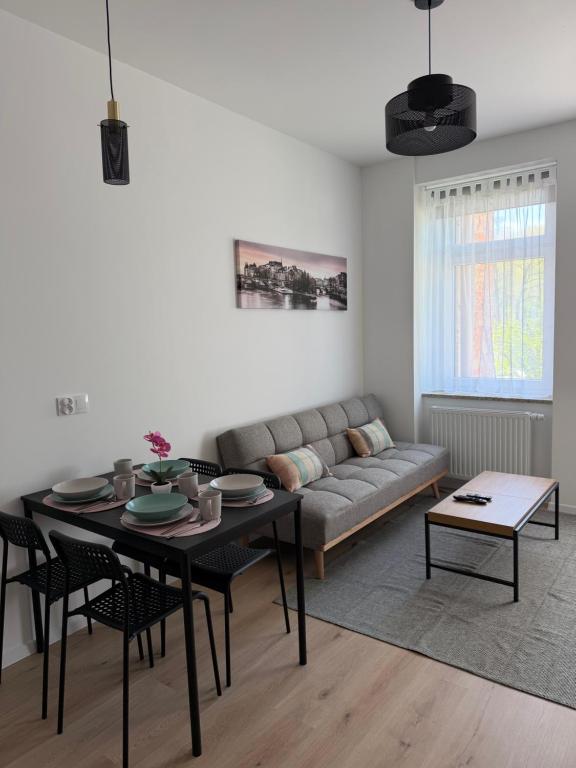 Apartament between the bridges II, nocleg blisko dworca Zgorzelec Miasto