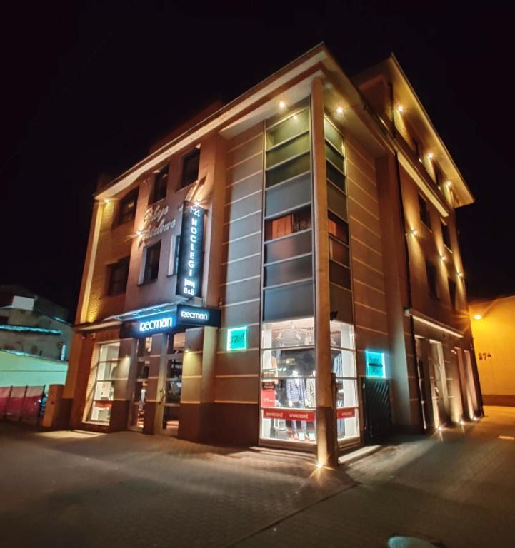 Noclegi M4, hotel blisko dworca Żyrardów