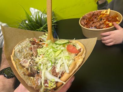 Mieciu Kebab, okolice dworca Żywiec