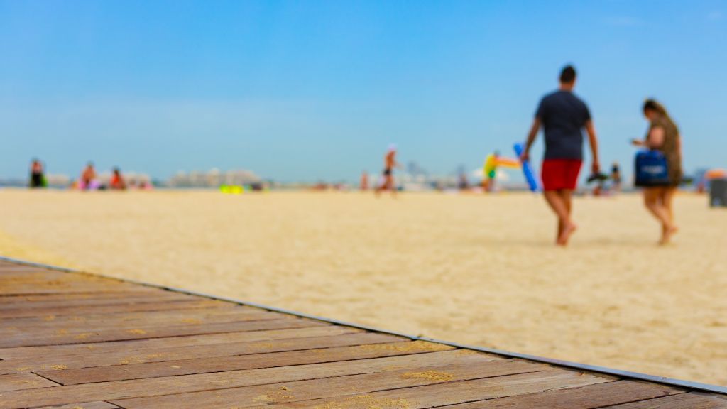 Atrakcje Łeby Ludzie na plaży