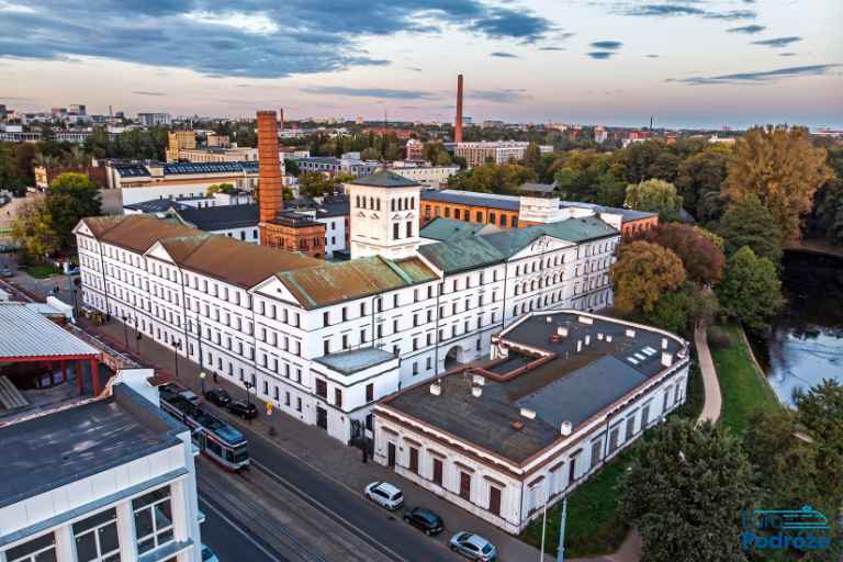 Muzeum Włókiennictwa w Łodzi zdjęcie: Gamach Muzeum Włókiennictwa w Łodzi