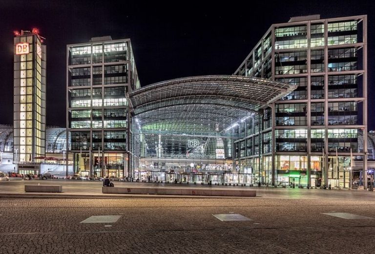 Dworzec Główny w Berlinie Dworzec Główny w Berlinie