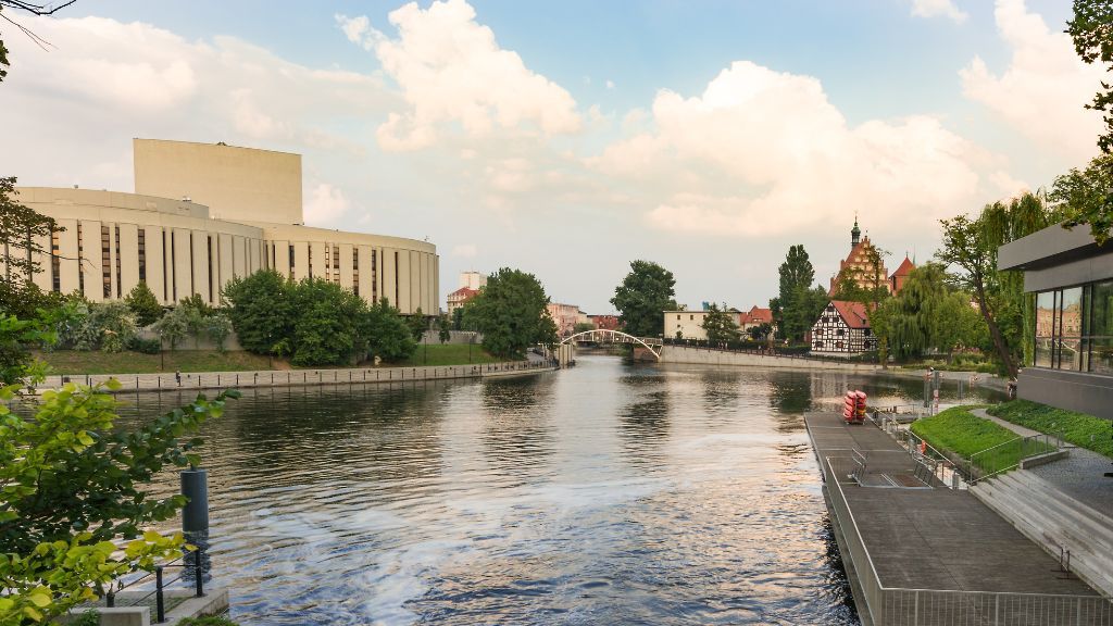City break z Gdańska pociągiem Bydgoszcz rzeka