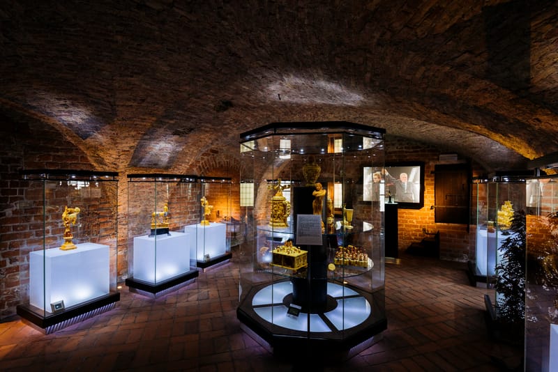Muzeum Bursztynu Widok na wnętrze Muzeum Bursztynu